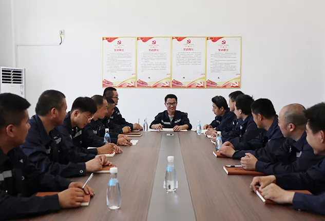 OUR COMPANY PHOTO OUR COMPANY PHOTO