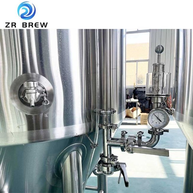 1000L Side Manhole Fermenter 1000L Side Manhole Fermenter