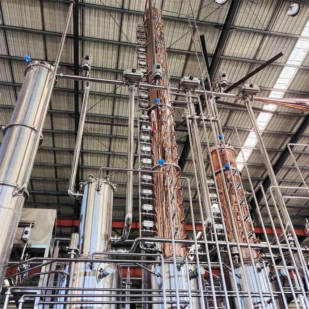 5000L fully automatic vodka distiller