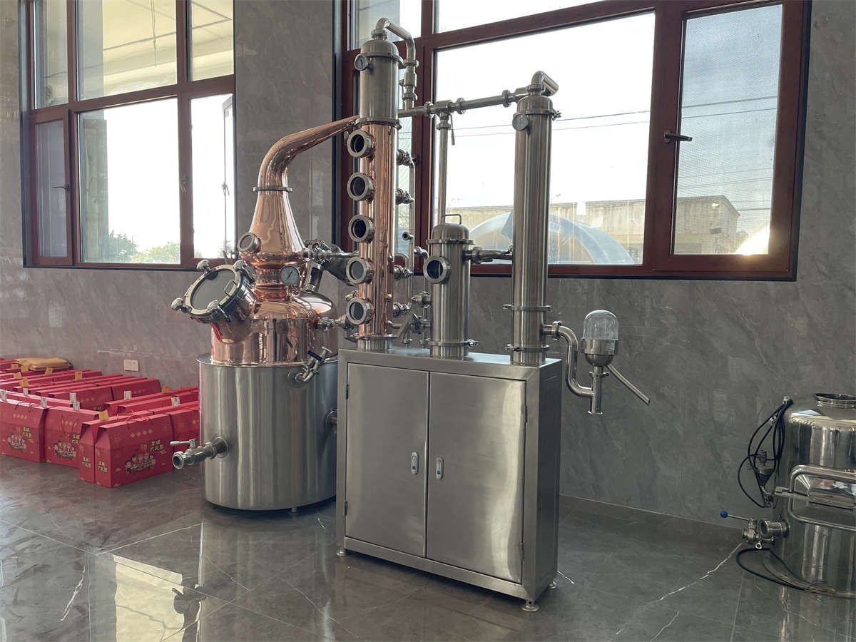 150L Multifunctional Distiller