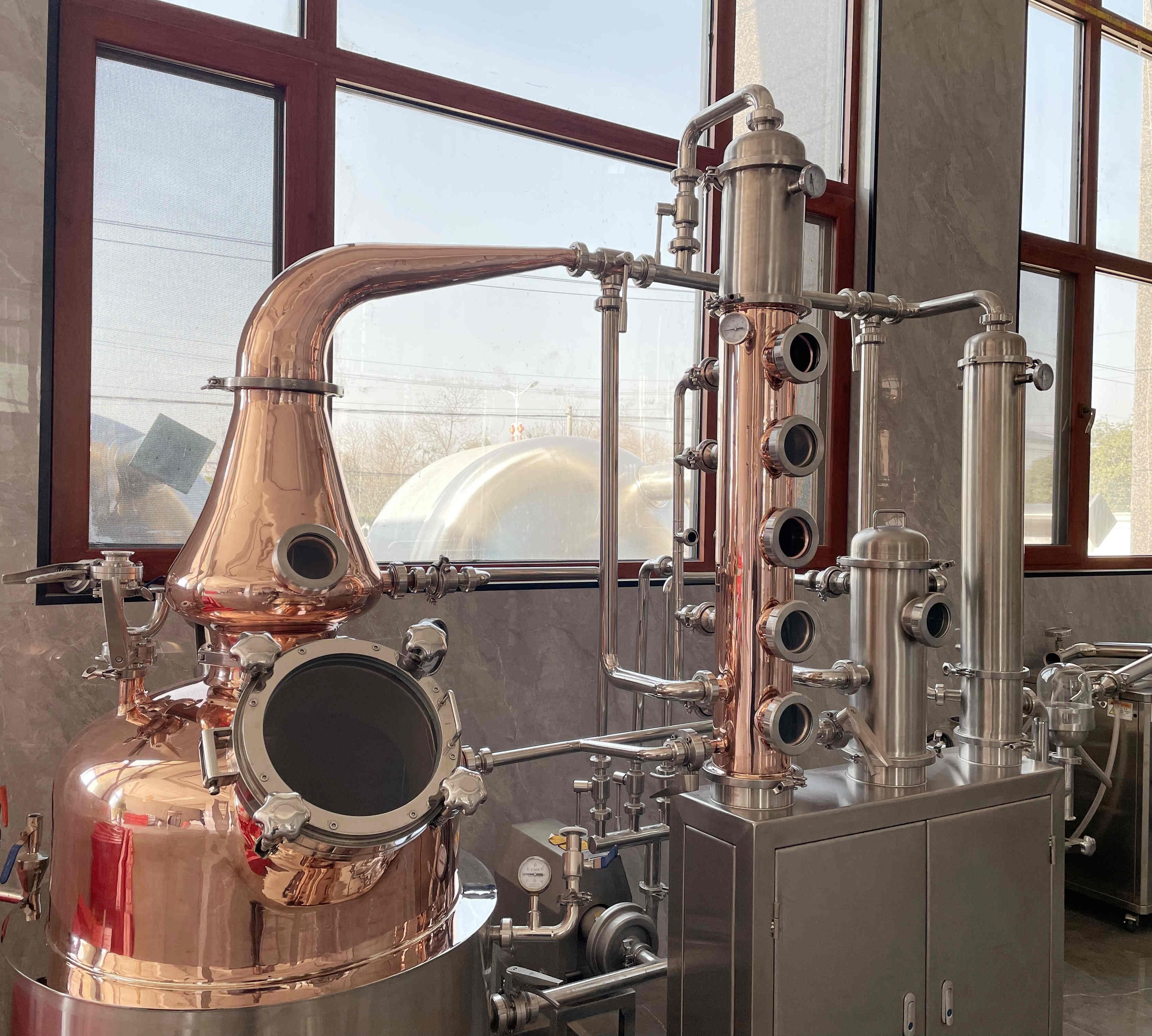200L Multi‑Functional Distiller 200L Multi‑Functional Distiller