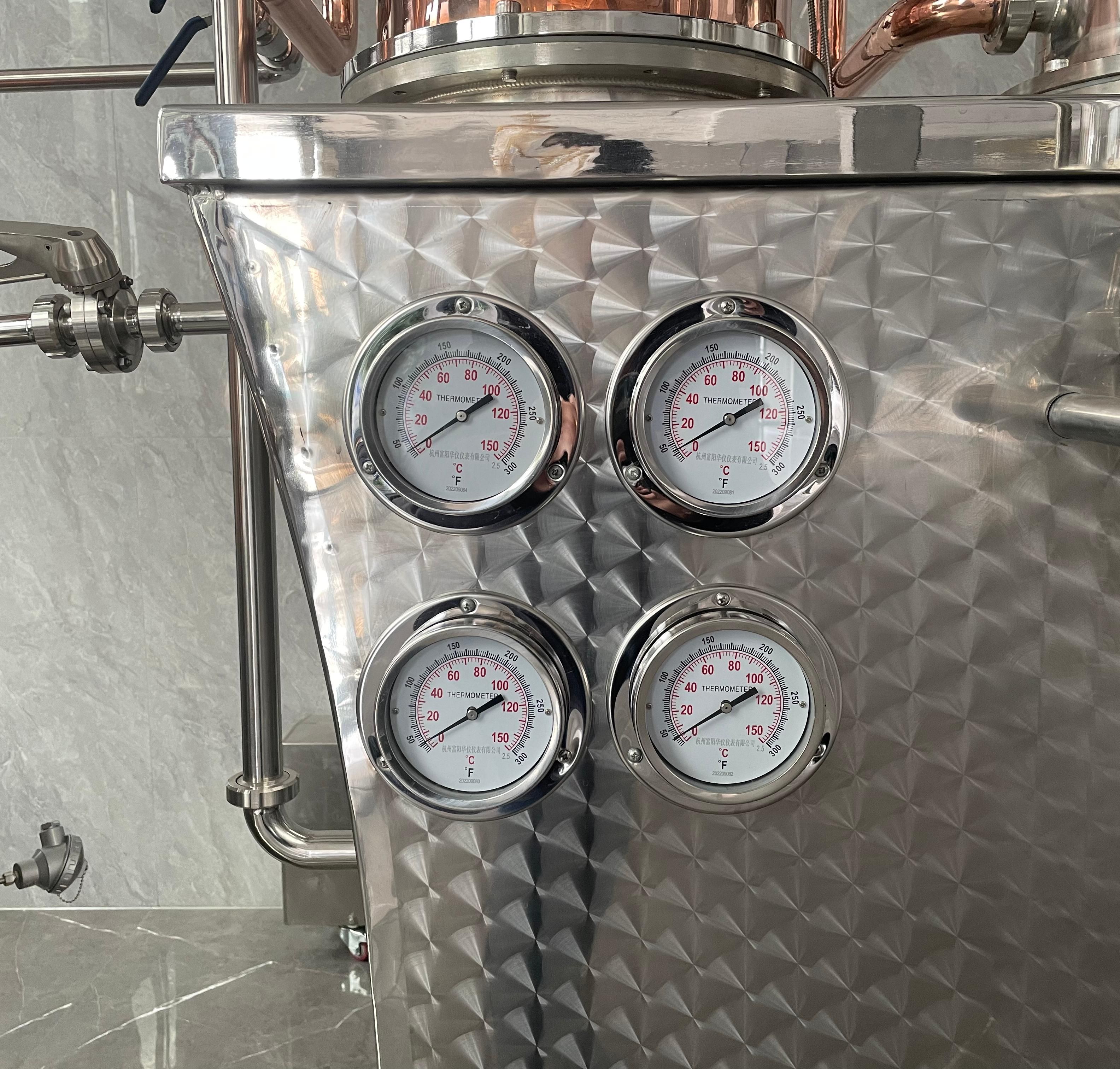 300L Multi-functional Distiller 300L Multi-functional Distiller