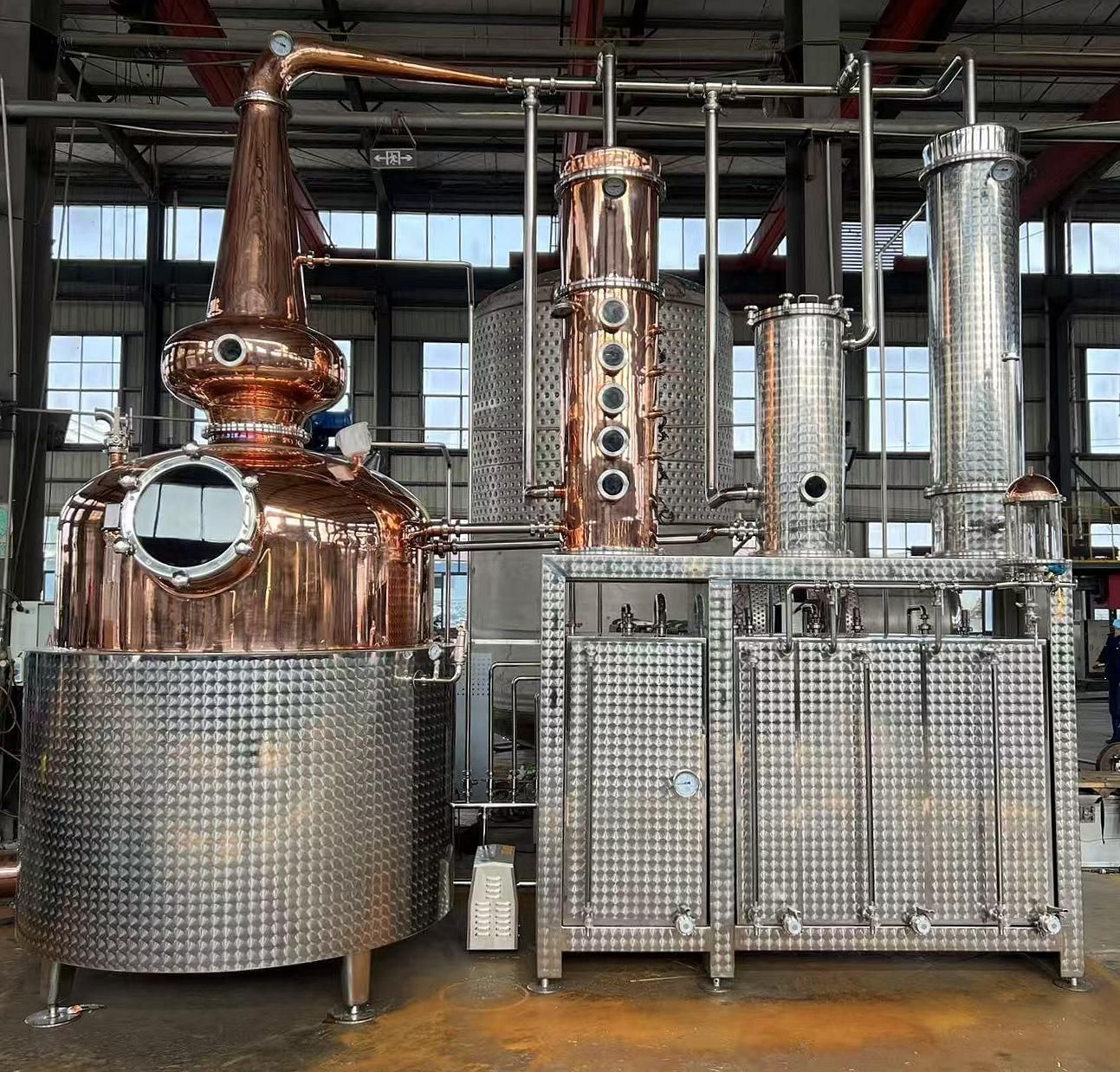 2000L Multi-functional Distiller 2000L Multi-functional Distiller