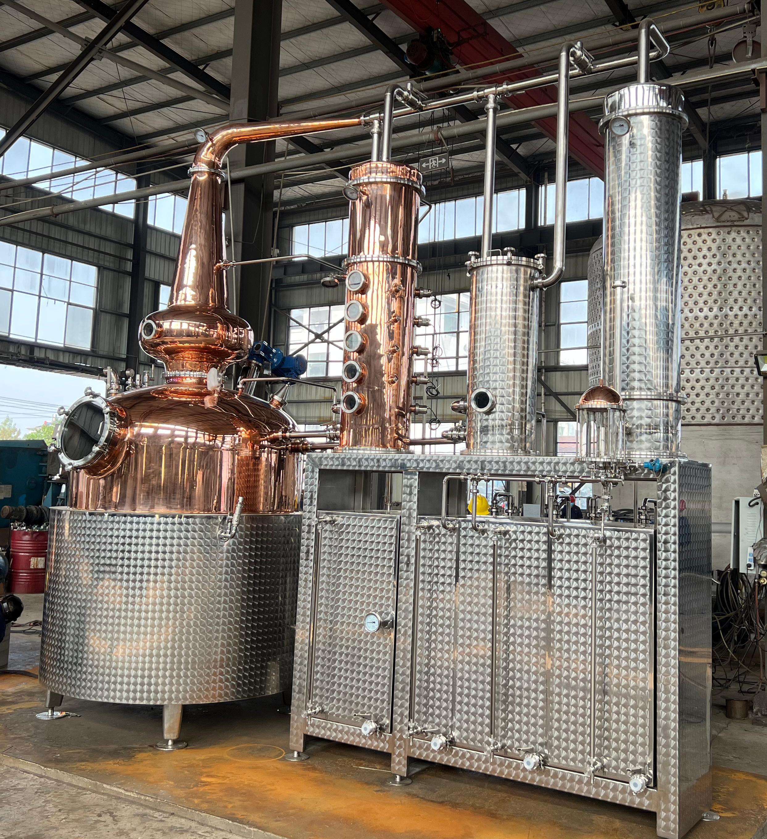 2000L Multi-functional Distiller 2000L Multi-functional Distiller