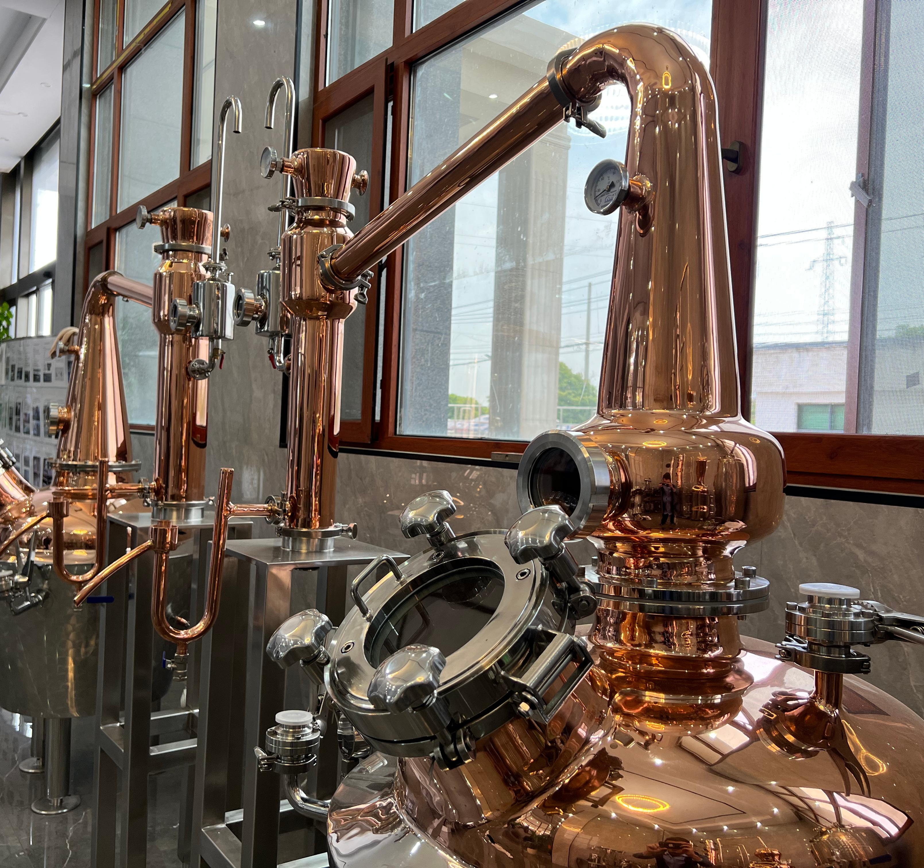 100L Copper Pot Still Whiskey Spirit Distiller 100L Copper Pot Still Whiskey Spirit Distiller