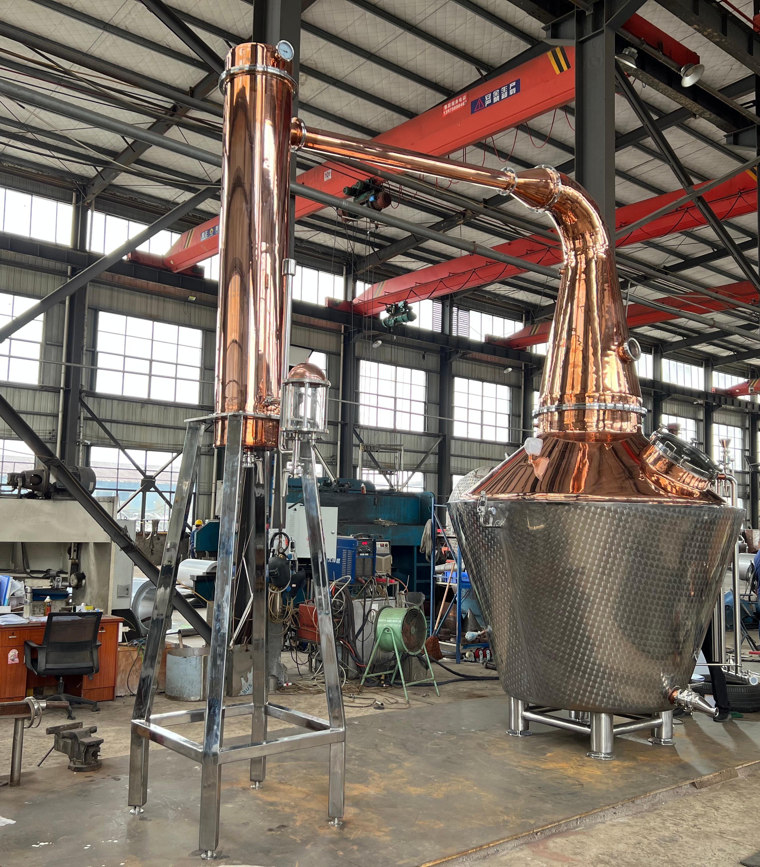 3200L Pot Still Whiskey Distiller 3200L Pot Still Whiskey Distiller