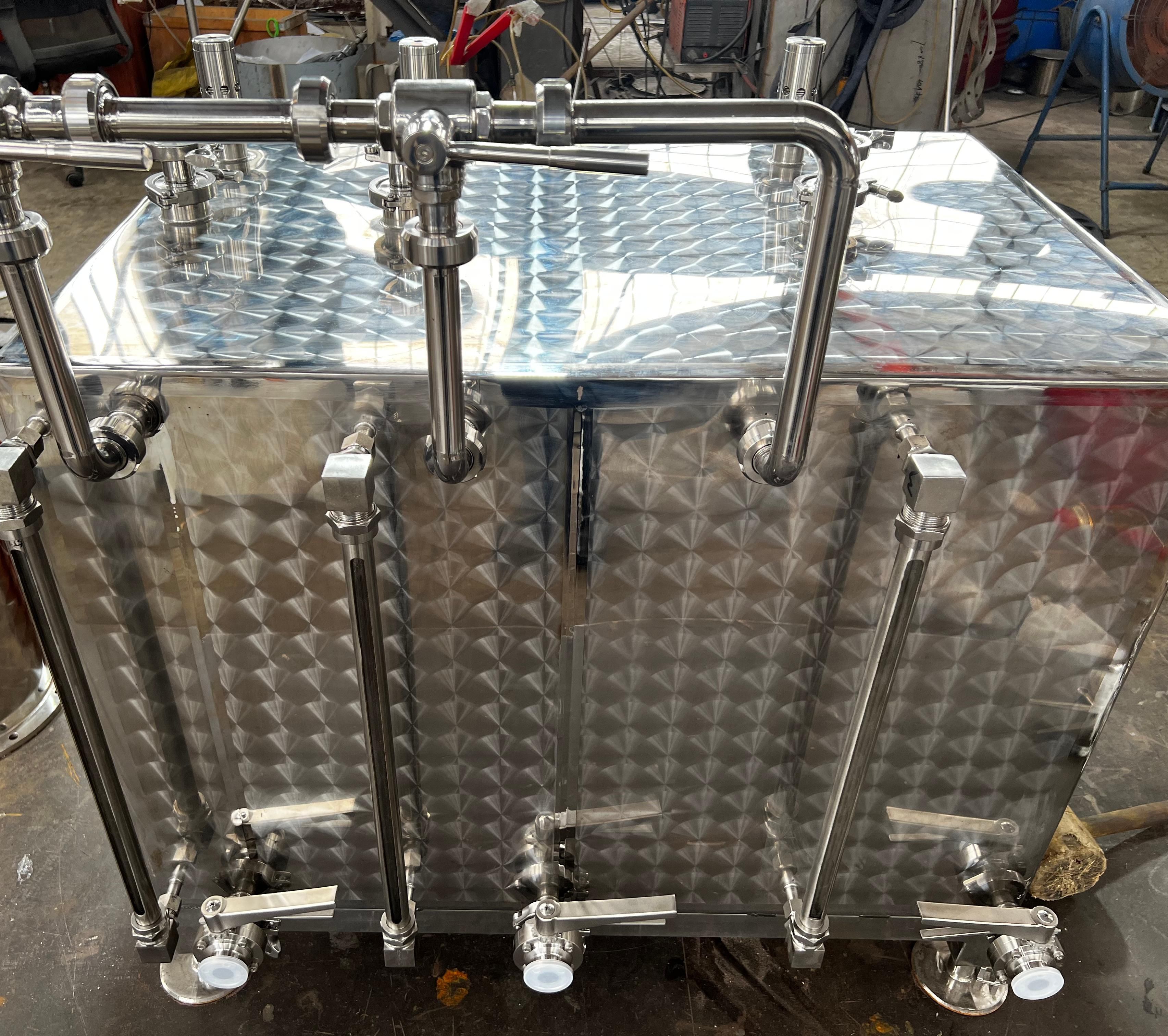 750L Column Still for Whiskey Distillation 750L Column Still for Whiskey Distillation