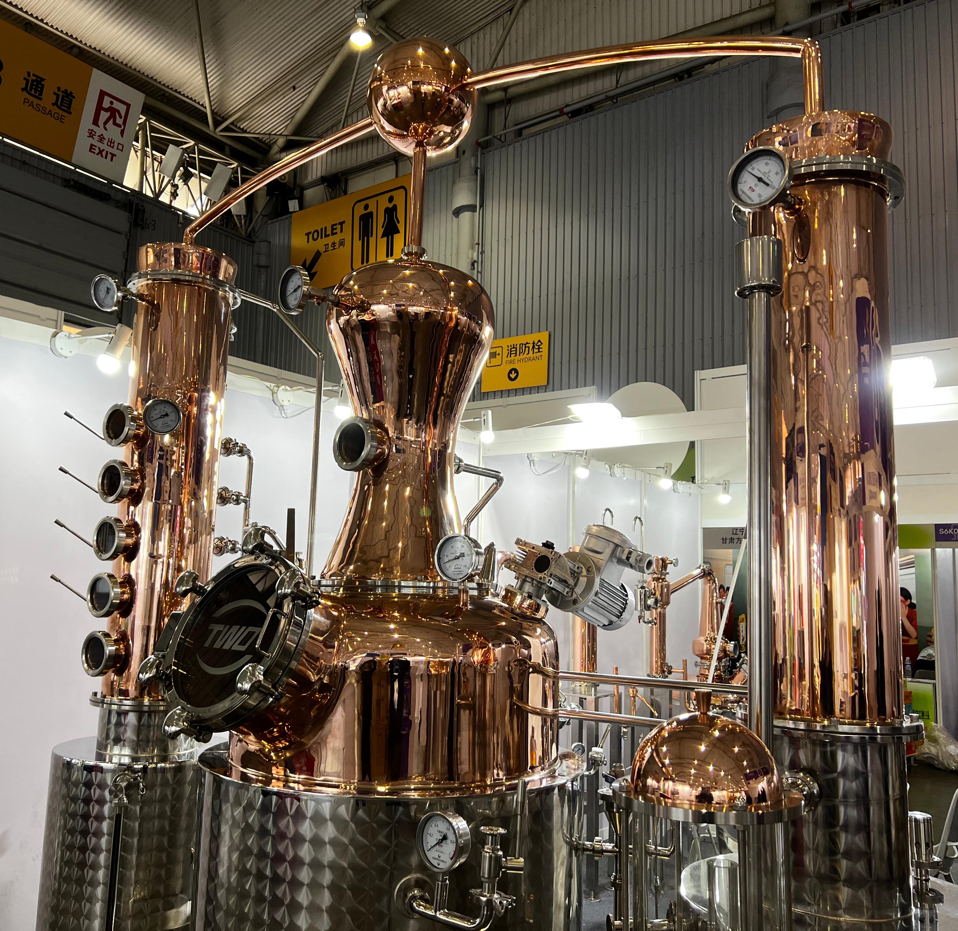 300L Hybrid Pot Column Whiskey Distiller 300L Hybrid Pot Column Whiskey Distiller