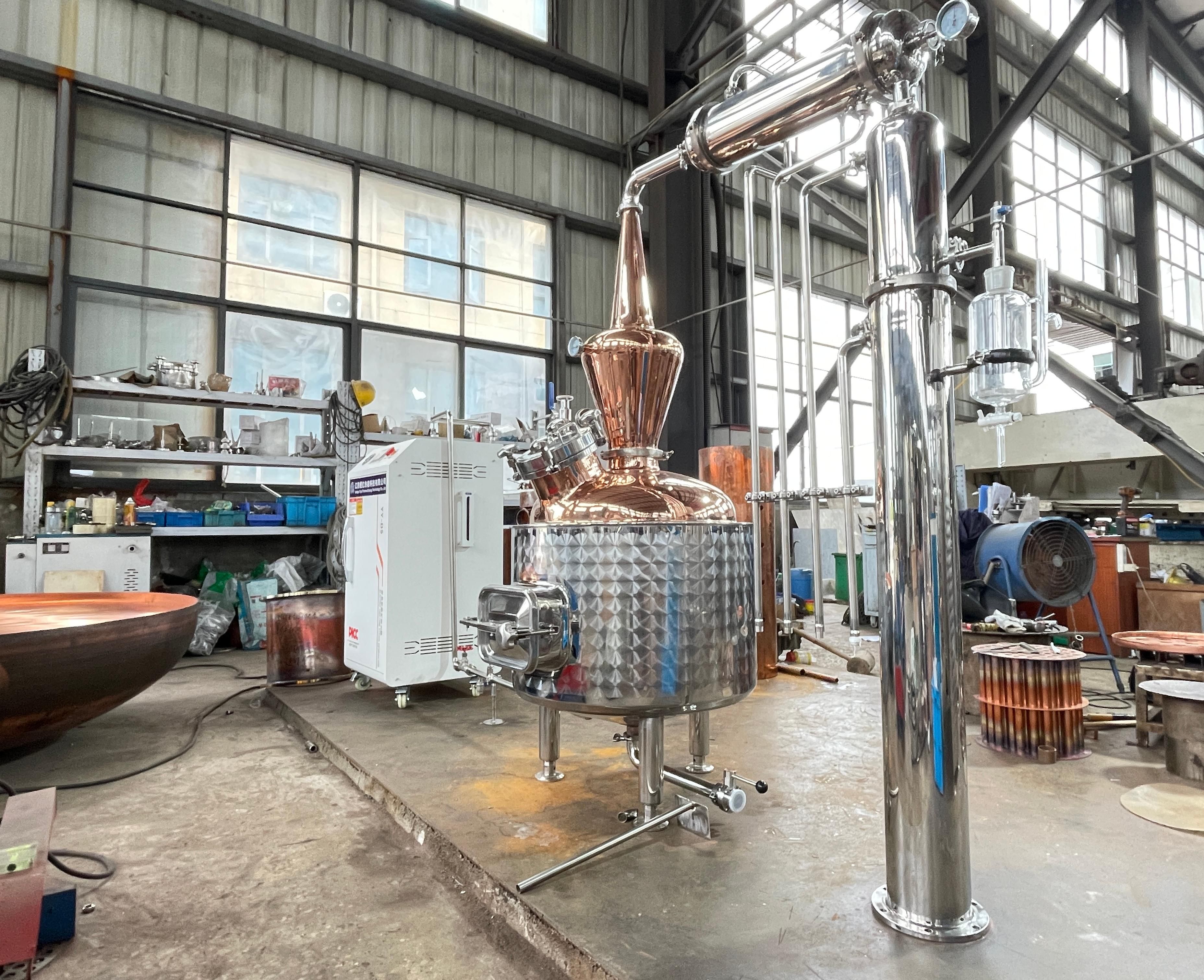 100L Copper Essential Oil & Hydrosol Distiller 100L Copper Essential Oil & Hydrosol Distiller