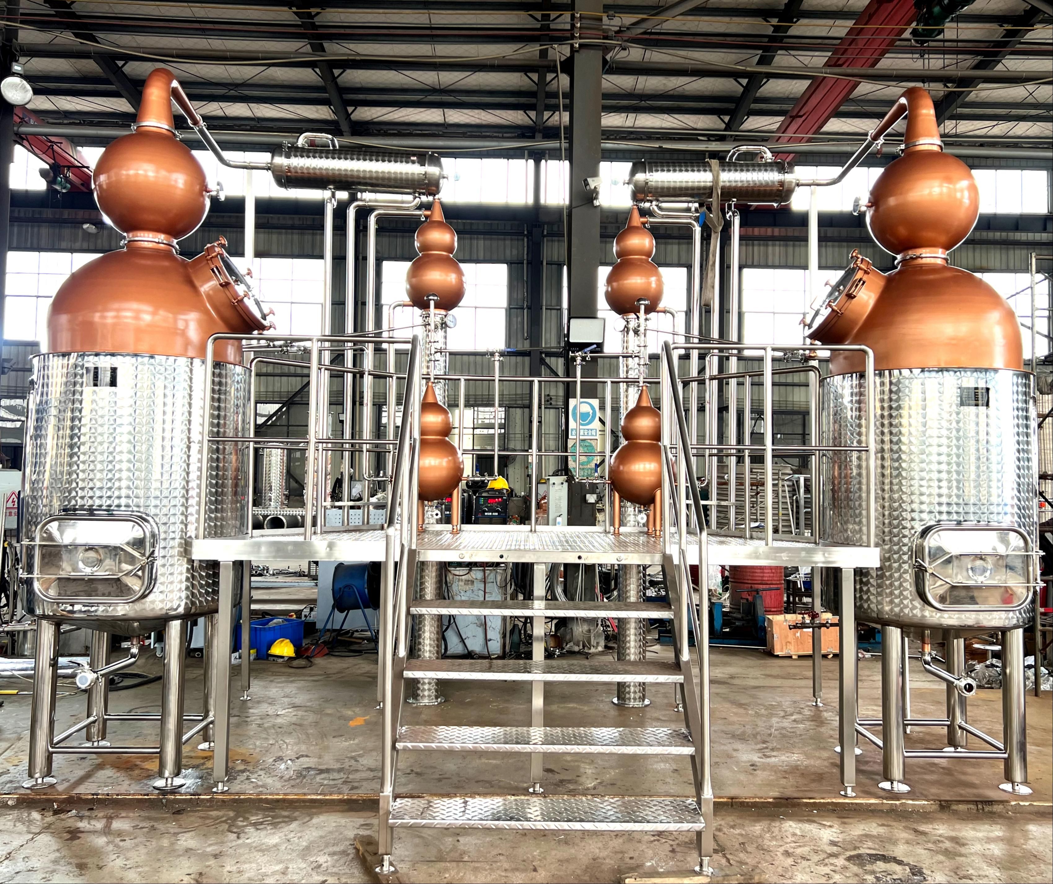 2000L Copper Essential Oil & Hydrosol Distiller 2000L Copper Essential Oil & Hydrosol Distiller